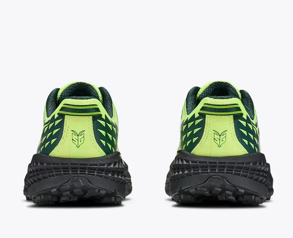HOKA Speedgoat 2 Neon Yuzu Black