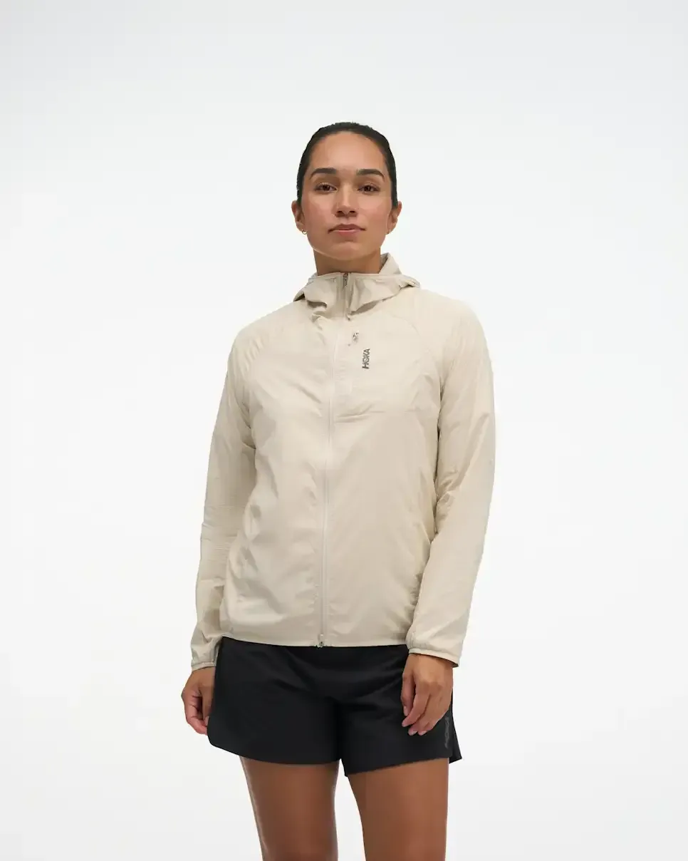 HOKA SkyFlow Wind Jacket Oat Milk (Women's)