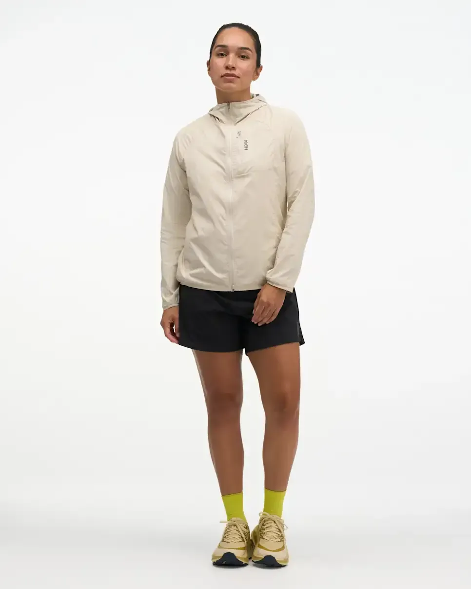 HOKA SkyFlow Wind Jacket Oat Milk (Women's)